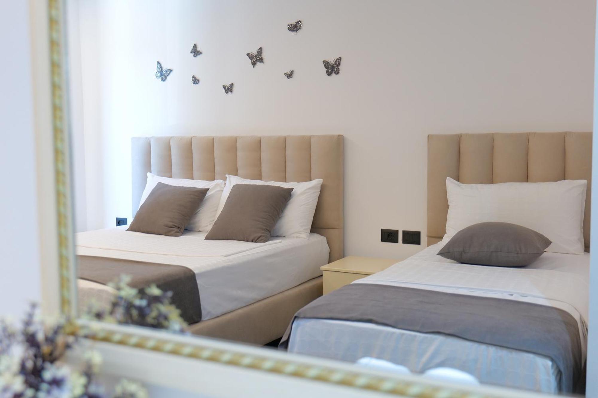Hotel Celaj Вльора Екстер'єр фото